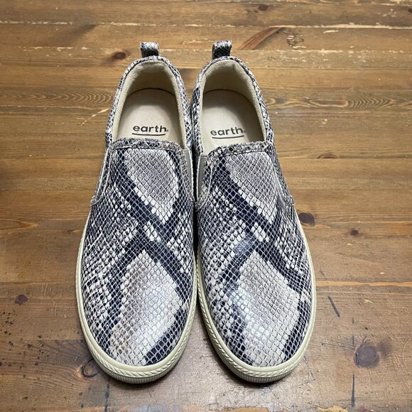 Earth Pull On Loafers Leather Snake Print Women's Size 8.5 - Picture 2 of 7